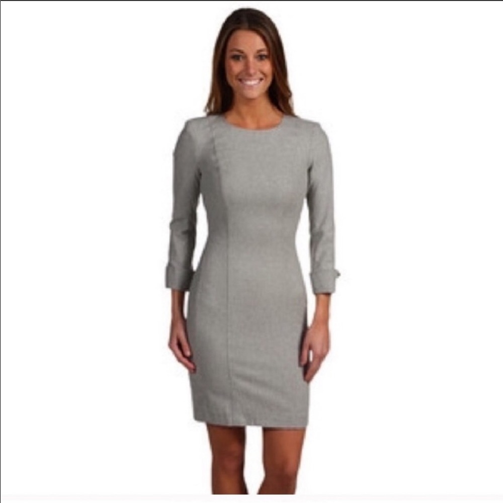 French Connection - Sz 4
Classy/Business Stealth Dress